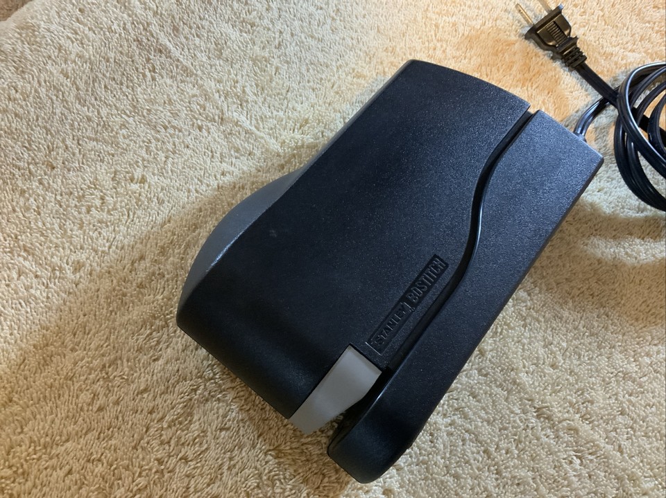 STANLEY BOSTITCH 02210 Electric Desktop Stapler 20 Sheet Cap Automatic Tested eBay