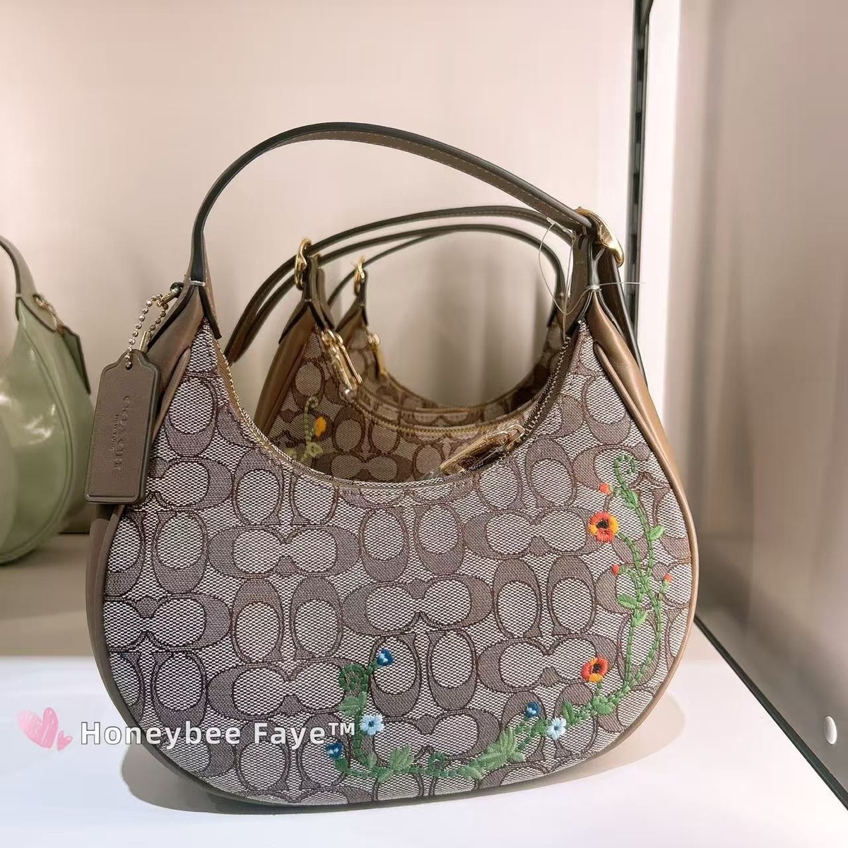 NWT COACH Emily Shoulder Bag Signature Jacquard With Floral