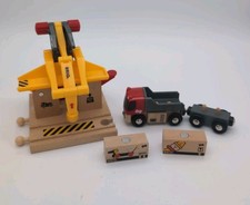 BRIO World 33280 Freight Goods Station Toy Train Set with Truck and Crane
