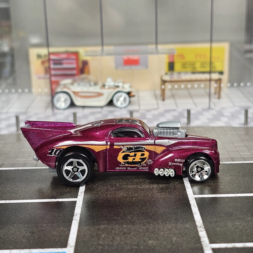 2005 Hot Wheels #50 First Editions-Torpedoes 10/10 WILLYS COUPE Maroon w/5-5Dots - Image 2 of 4