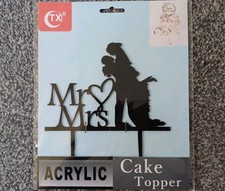 Black Acrylic Wedding Cake Topper - Mr & Mrs Design 