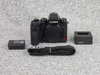 Panasonic Lumix S1R II Digital Mirrorless Camera