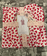 Victoria  s Secret Satin Pajama set short White/Lipstick with Hearts Valentine S