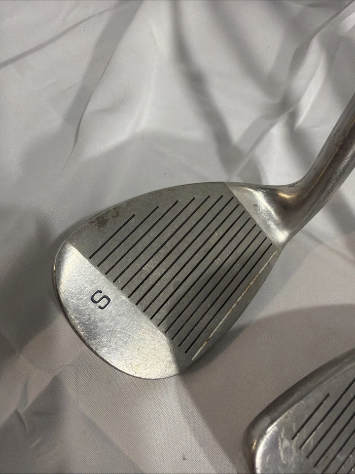 Spalding Executive EZ Iron Set 3, 5, 7-9, P, SW | Left Handed LH - Image 3 of 4