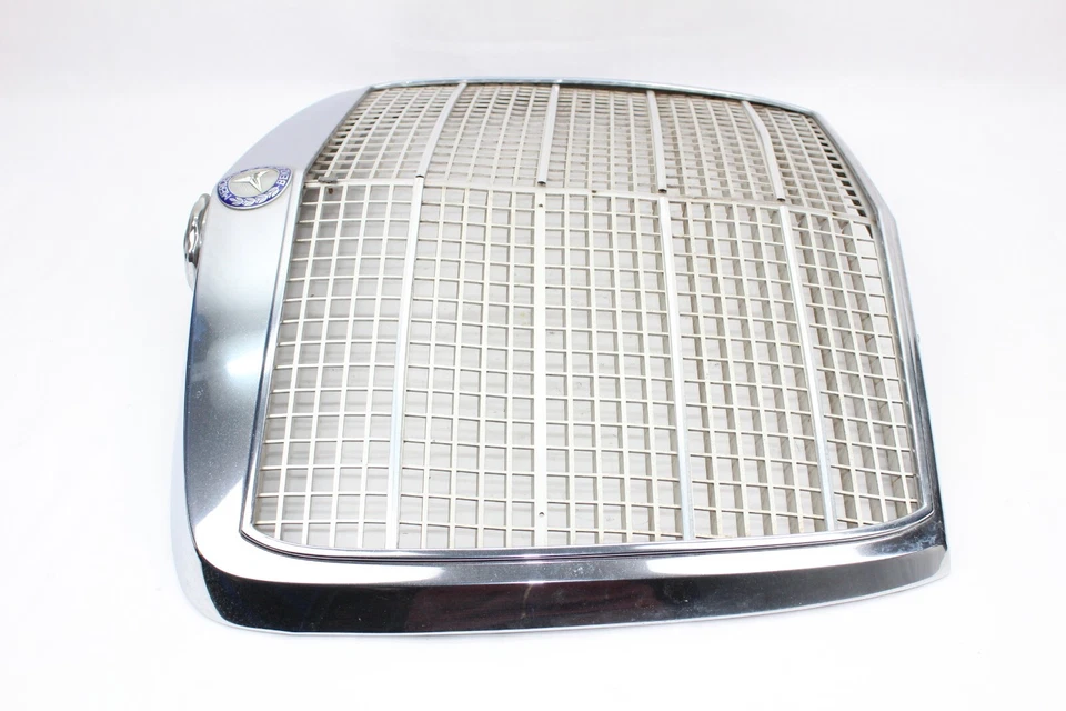 MERCEDES W109 300E 300SEL 1967-1973 parrilla del capó del radiador superior delantero Foto 3 de 4
