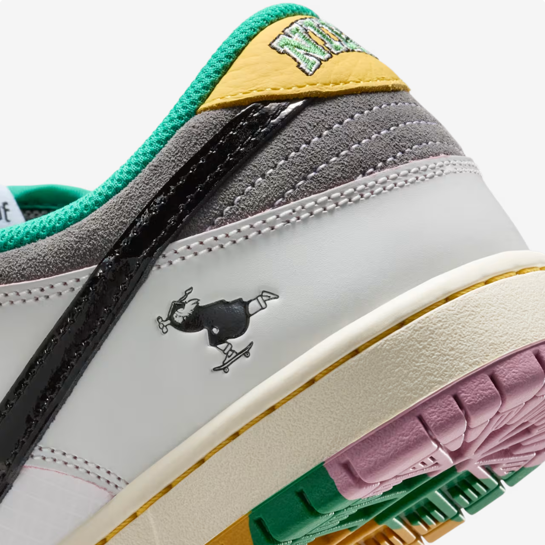 HJ4132-100 CSEF Nike SB Dunk Low Pro QS White and Black (Men's) | eBay