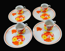 SET/FOUR MIDCENTURY FLOWER POWER RETRO CHINA SNACK/LUNCHEON SET- SWEET!