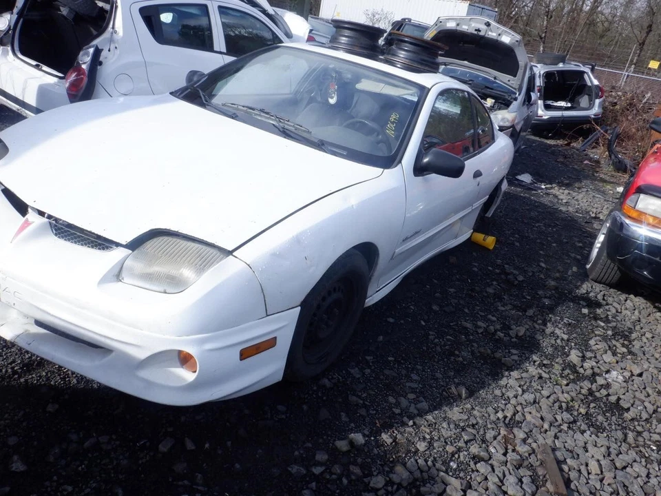 Conjunto de luz marcadora lateral usada se adapta a: Pontiac Sunfire 2002 parachoques marcador lateral mo Foto 3 de 4