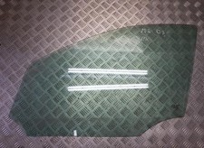  Seitenscheibe Fenster Seiten Scheibe Vorne Linke  Mercedes-Benz  DE582813-07