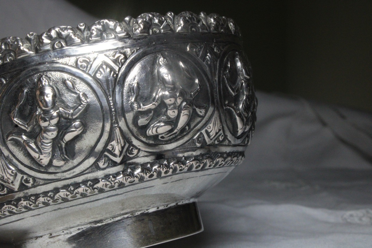 Antique Silver Repousse Burma, Sri Lanka? Hindu Buddhist Dancers Offering Bowl