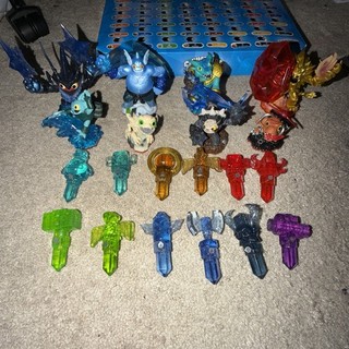 Skylanders Trap Team Lot 8 Figures and 12 Traps Tested