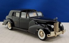 1938-40 CADILLAC V 16 COUPE DE VILLE OUVERT PAPA PIO XII SCALA 1/43 DI REXTOYS