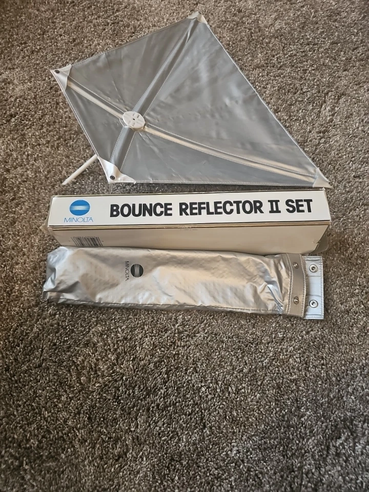 Juego de accesorios flash Minolta Bounce Reflector II en caja Foto 3 de 3