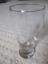 Kelseys NHL Alumni BEER Pint Glass Bobby Hull Chicago Black Hawks  HOCKEY *