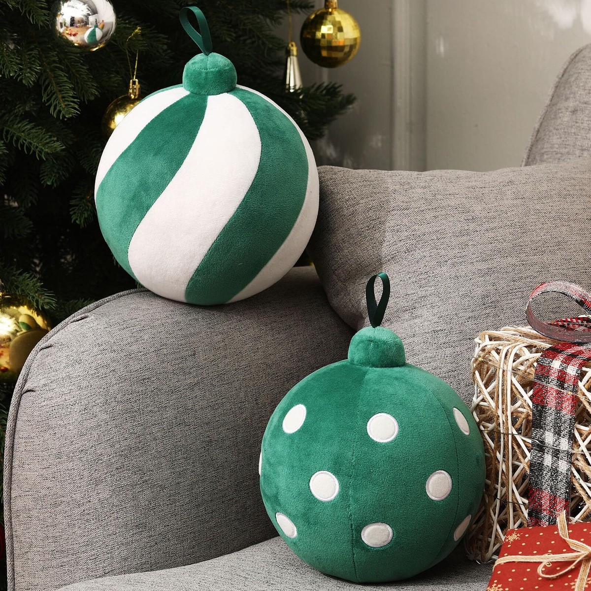 Pcs Christmas Ball Pillows Inch Round Xmas Throw Pillow