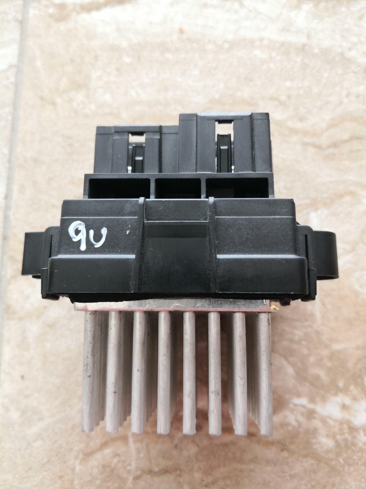 Opel Insignia 2010/Heater Blower Fan Motor Resistor/13503201/011024280