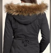 Hollister California All Weather Jacket Fur Hood Woman's Size M/l Navy Blue