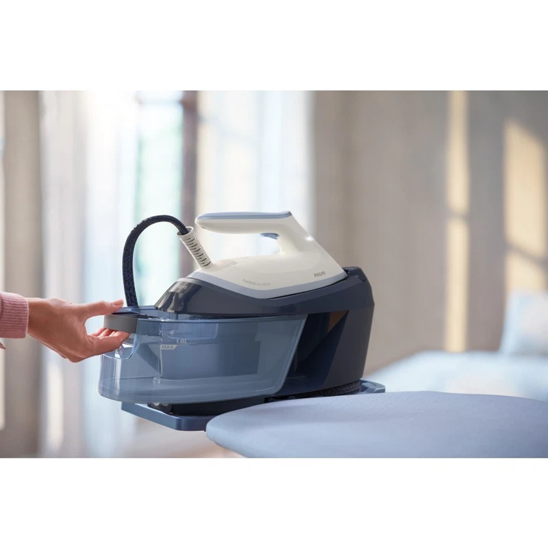 Ferro da Stiro a Caldaia Philips PerfectCare Serie 6000 6,5 bar 2400 W Compatto, fotografia 16 di 19
