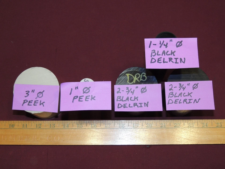 数控机床车间塑料残余物滴,PEEK 和黑色 Delrin/Acetal — 第 2/4 张图片