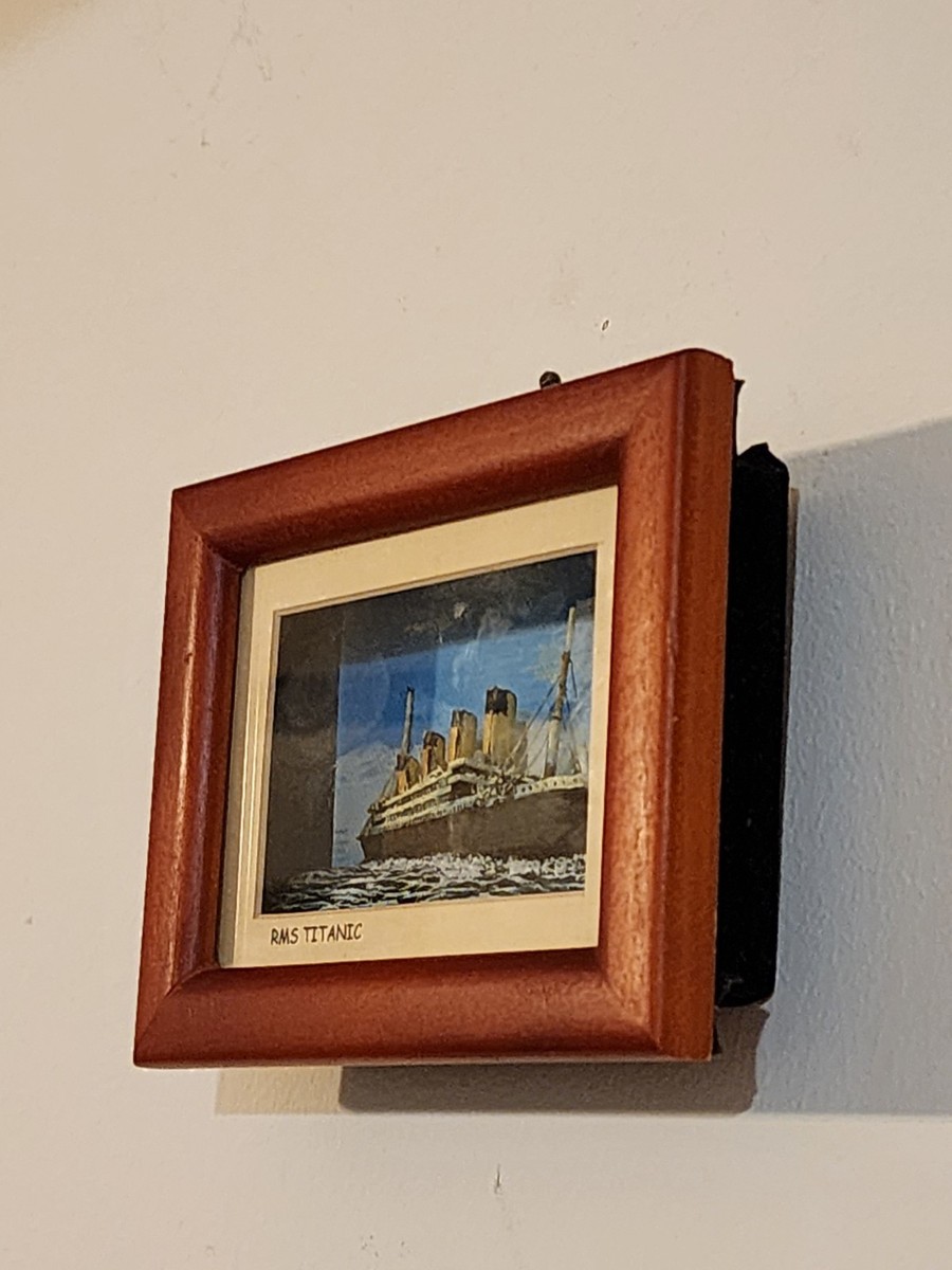 Vintage RMS Titanic Framed Picture – Small Wood Frame – Wall