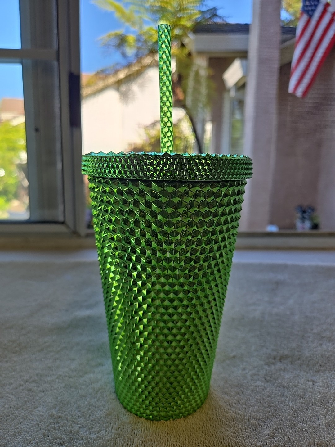 Picture 2 of 6