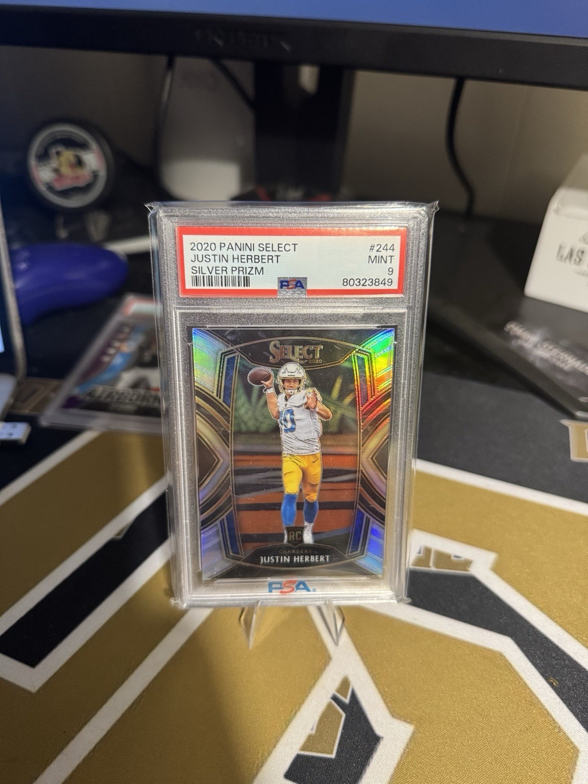 2020 Panini Select - Club Level Justin Herbert #244 Silver Prizm (RC)