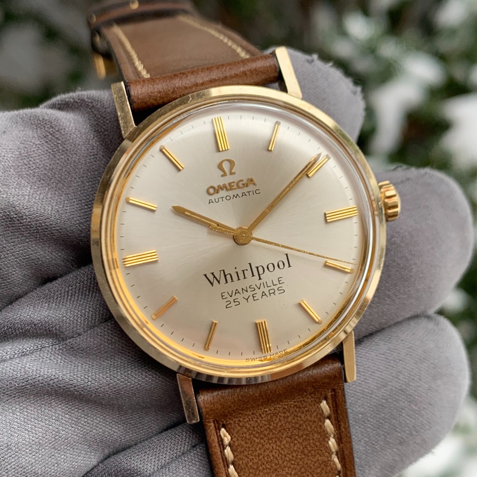 Omega Seamaster Deville 14K Solid Gold Bezel Auto… - image 5