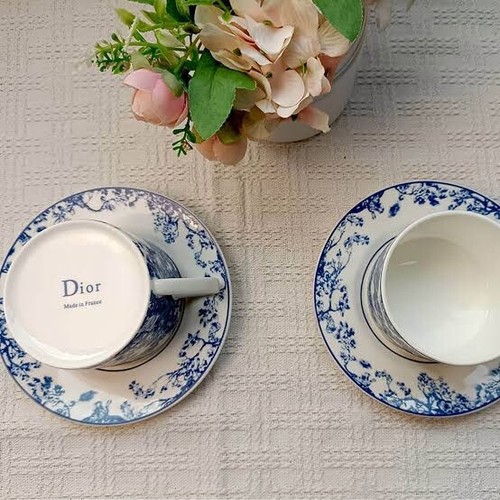 NEW IN BOX DIOR 2 X TEA CUP & SAUCER SET UNWANTED VIP GIFT TOILE DE JOUY - Picture 2 of 8