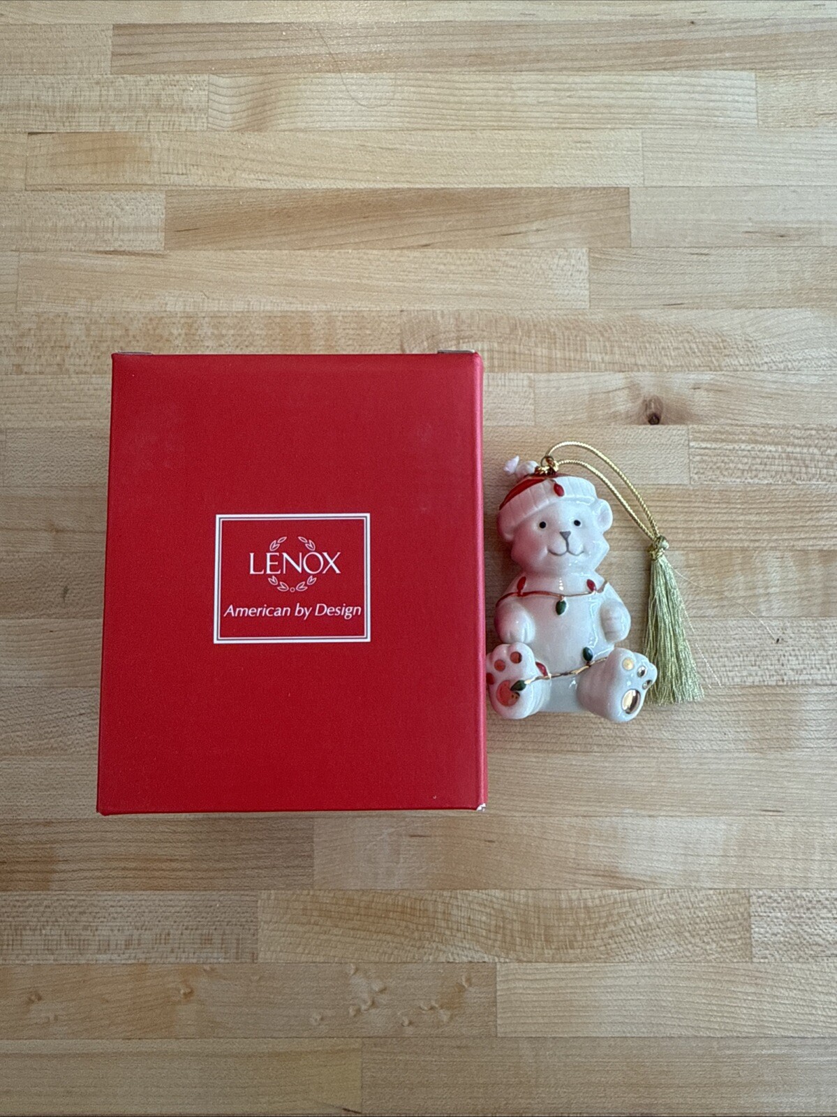 NEW Lenox Porcelain Polar Bear Very Merry Christmas Ornament