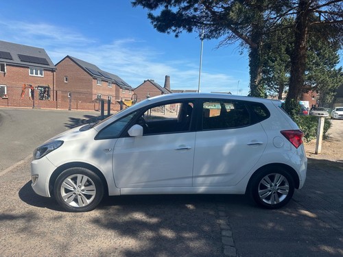 2012 Hyundai Ix20 1.6 Active 5dr Auto MPV Petrol Automatic - Picture 8 of 10