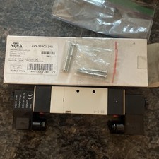 Nitra AVS-533C2-24D Pneumatic 24VDC Solenoid Valve New
