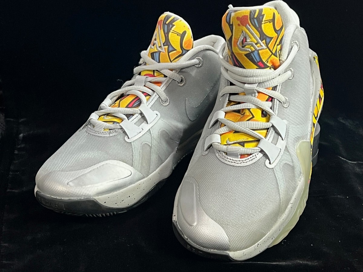 Nike Zoom Freak GS Giannis Graffiti Basketball BQ5633-005 SIZE  EXCELLENT