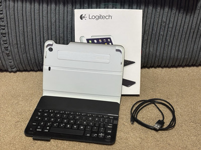 Logitech Ultrathin Keyboard Folio für Apple iPad Mini mit Retina Display