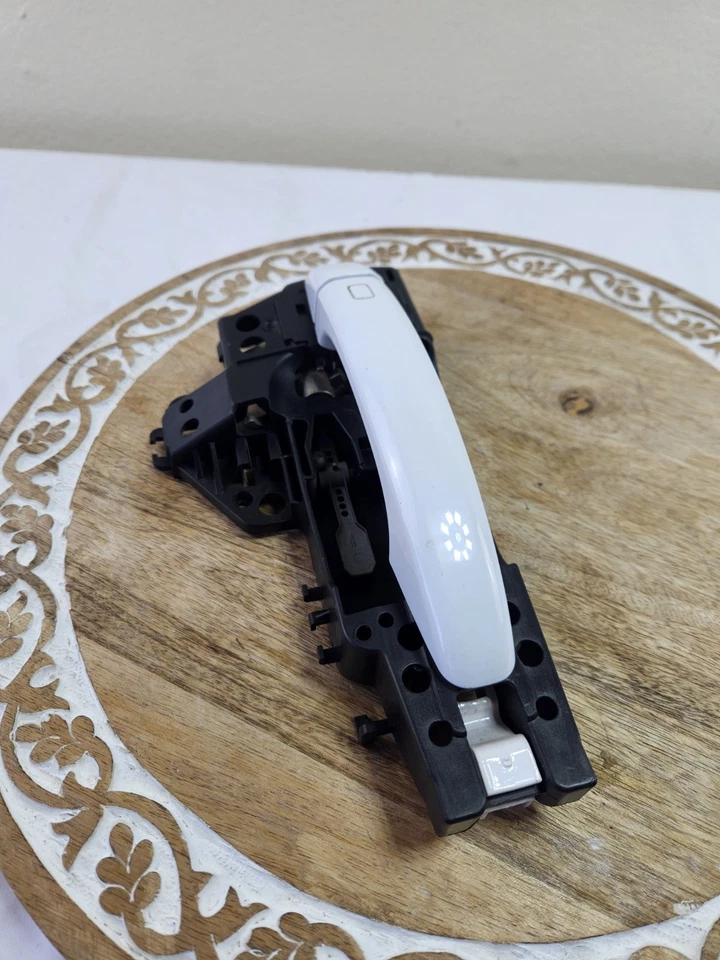 Audi Q5 2010 manija de puerta exterior delantera derecha pasajero blanco OEM Foto 4 de 4