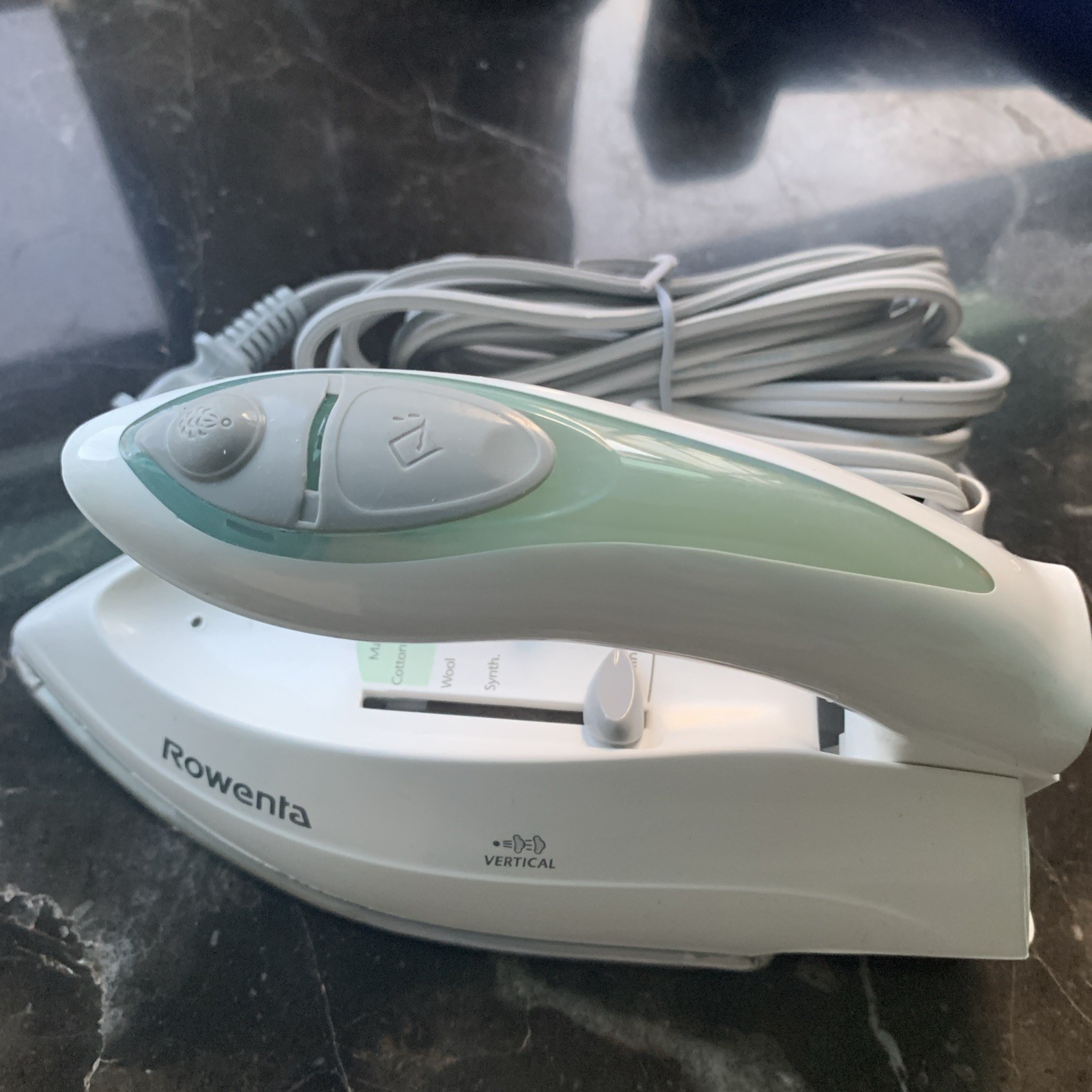 Dual Voltage Model Da3519054200 & Travel Case