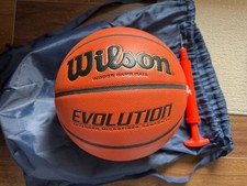 Wilson Evolution Indoor Basketball Size 7 Composite Official Game Ball with pump