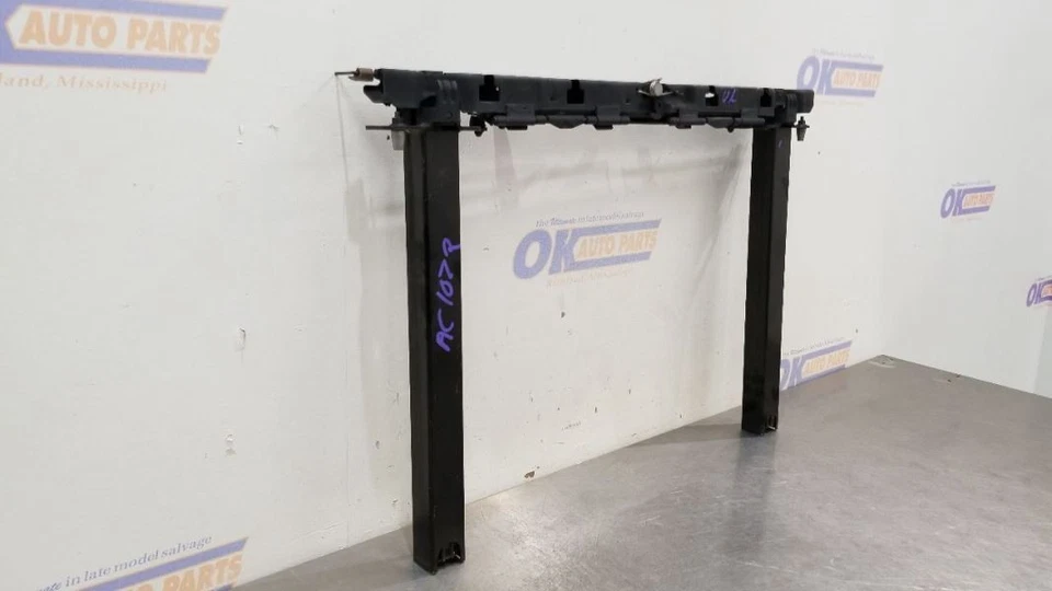 11 FORD F350 SUPER DUTY TAILGATE STEP ASSIST Foto 4 de 4