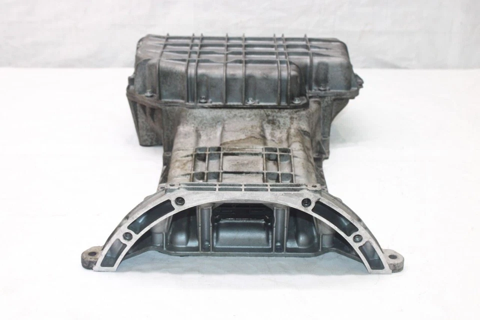 2005 CHRYSLER CROSSFIRE ZH CONV #403 PANELA DE ÓLEO DO MOTOR SUPERIOR E INFERIOR - Imagem 3 de 4