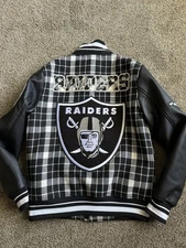 Las Vegas Raiders Official Pro Standard Plaid Jacket Size Medium