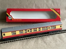 Boxed Hornby R.928 B.R. Blood And Custard Composite Coach No. 15210 - OO Gauge