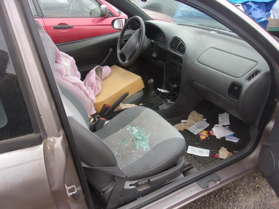 Used Manual Transmission Assembly fits: 1998 Chevrolet Metro MT 1.0L 3 cylinder Foto 3 de 4