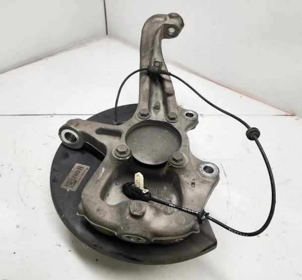 2016-2022 Chevrolet Colorado Front Right Passenger Spindle Knuckle OEM - Image 3 of 4
