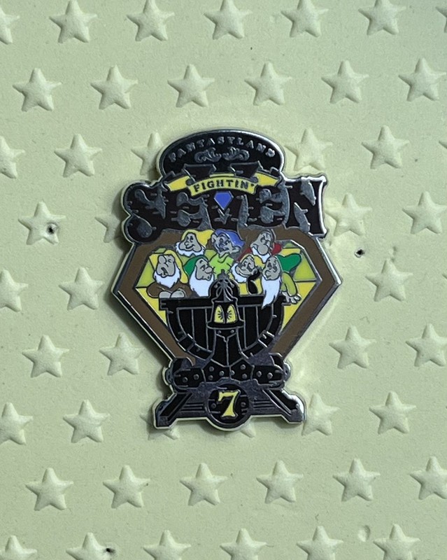 Disney Pin March Magic 2015 Fantasyland Fightin Seven