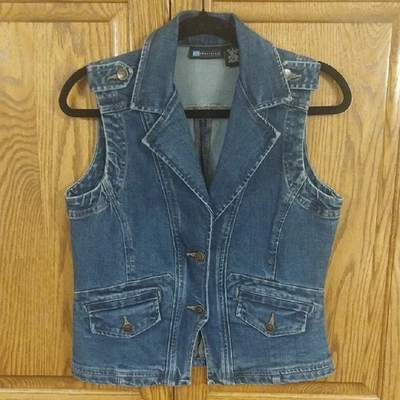 Relativity Women's Denim Vest Size Small Medium Blue Wash Y2K Western Indie 90's - Image 1 of 4