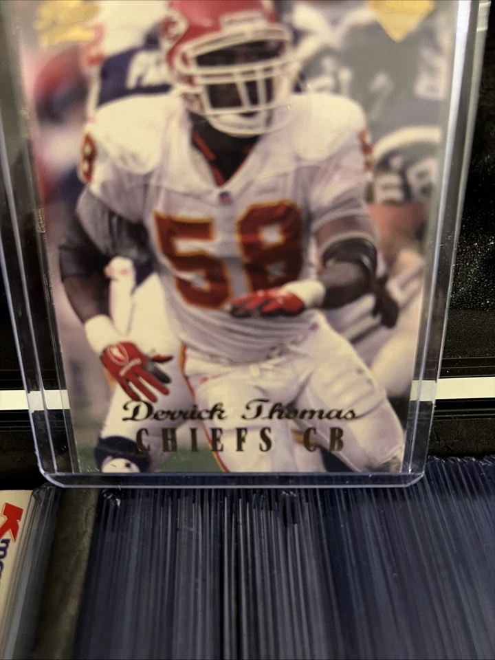 1998 Collector's Edge 1-е место - Derrick Thomas #214 карта ошибок CB - Изображение 3 из 3