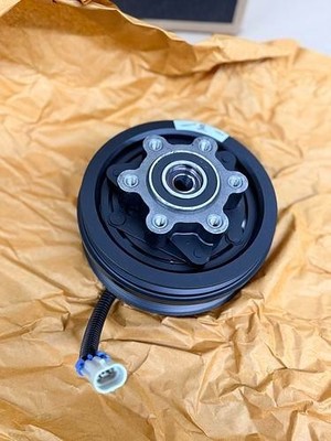 Cummins Viscous Fan Clutch 3927312 for 6.7L ISB/QSB/ISC/ISL
