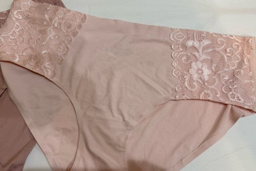 Laura Ashley Panties (2) Briefs Underwear 90 Poly 10 Spandex SZ XL Pink &Rose - Picture 2 of 7