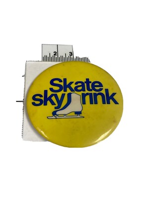 NYC Skate Sky Rink Button Pin