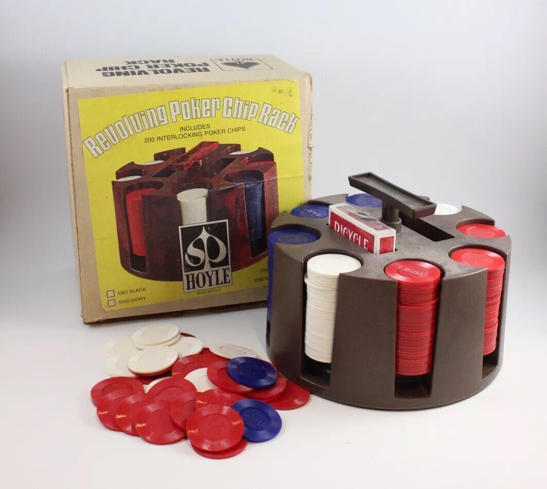 VINTAGE HOYLE REVOLVING POKER CHIP RACK, CHIPS & PLAYING CARDS IN