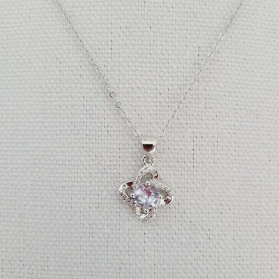 925 Sterling Silver Cubic Zirconia Clover Pendant Necklace 18'' Chain Gift Box